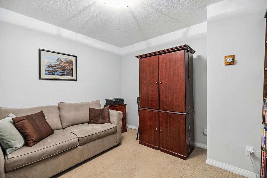 107 1523 Bowser Avenue North Vancouver, BC - 21