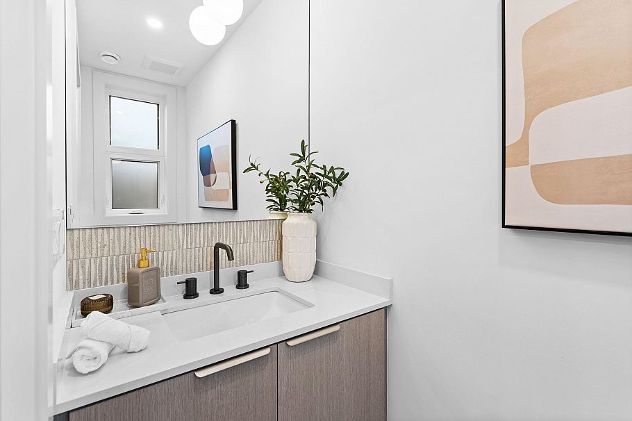 3277 Graveley Street Vancouver, BC - 6