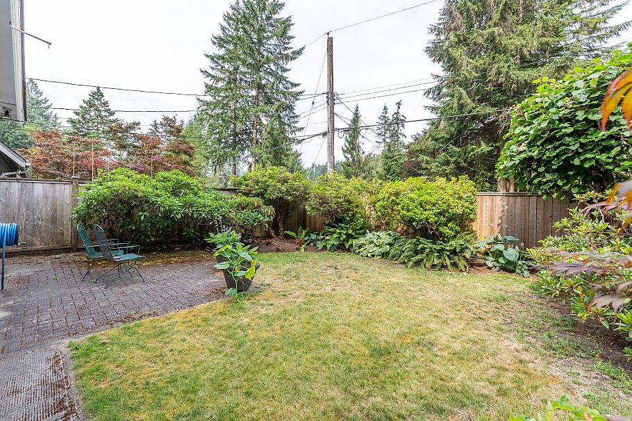 2256 Chapman Way North Vancouver, BC - 38