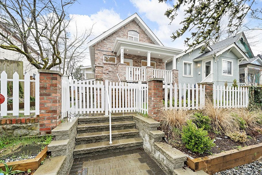 1161 Keefer Street Vancouver, BC - 1