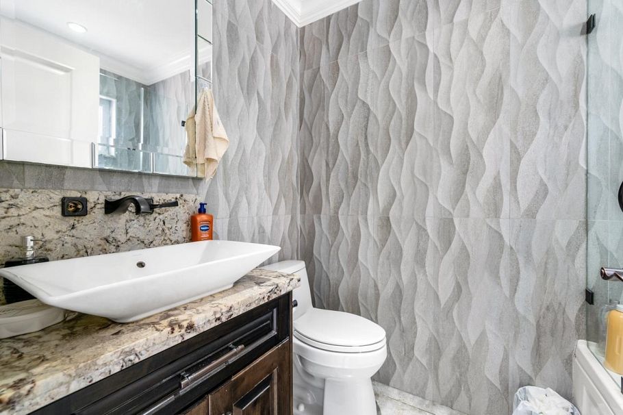 1441 W 49th Avenue Vancouver, BC - 23