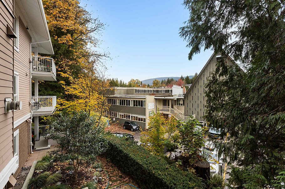 206 3151 Connaught Crescent North Vancouver, BC - 35