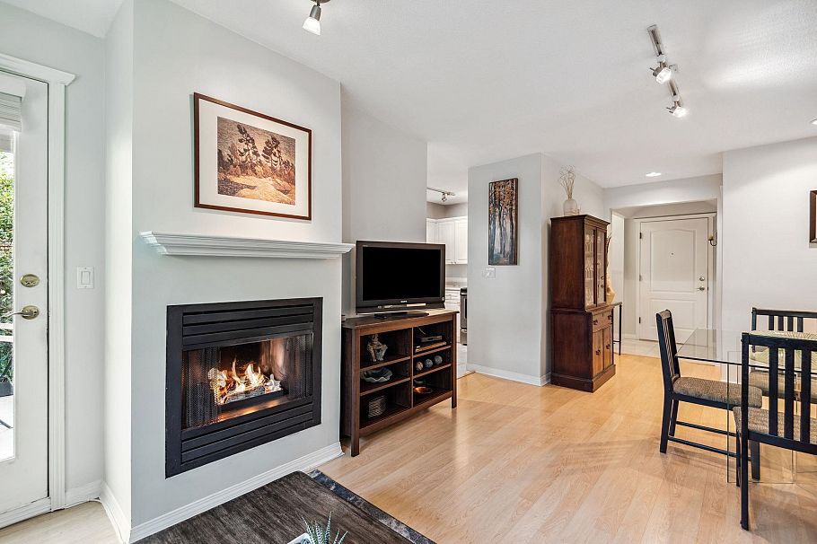 107 1523 Bowser Avenue North Vancouver, BC - 7