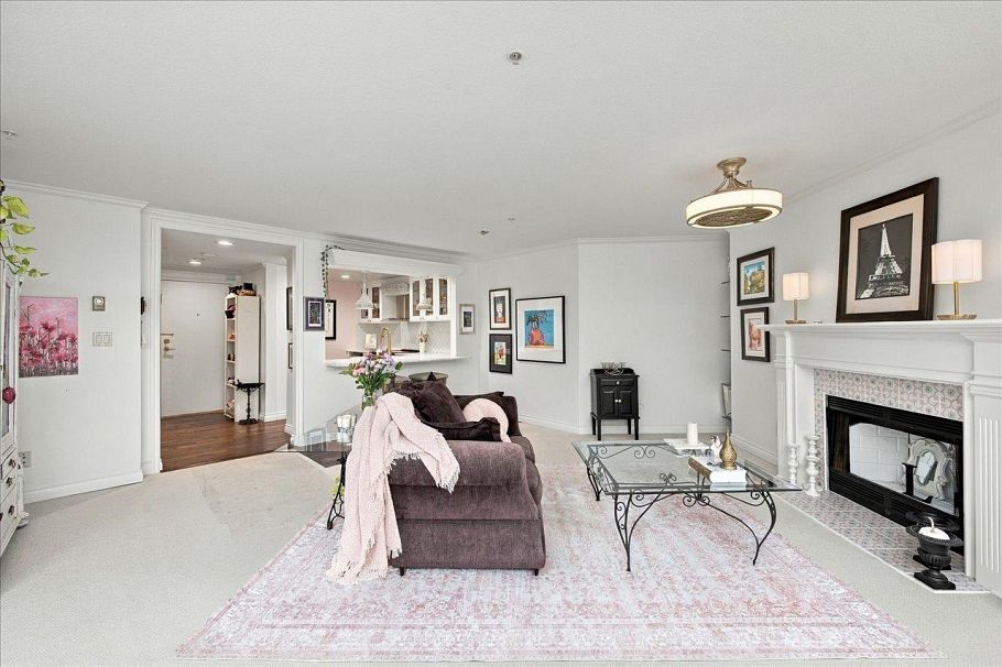 405 1502 Island Park Walk Vancouver, BC - 6