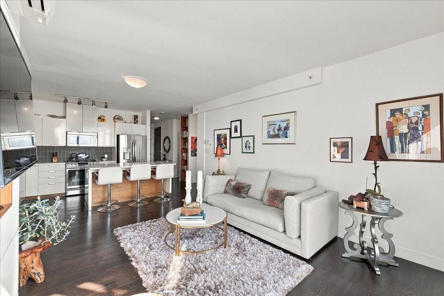 1803 151 W 2nd Street North Vancouver, BC - 4