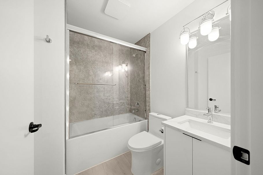 1161 Keefer Street Vancouver, BC - 30
