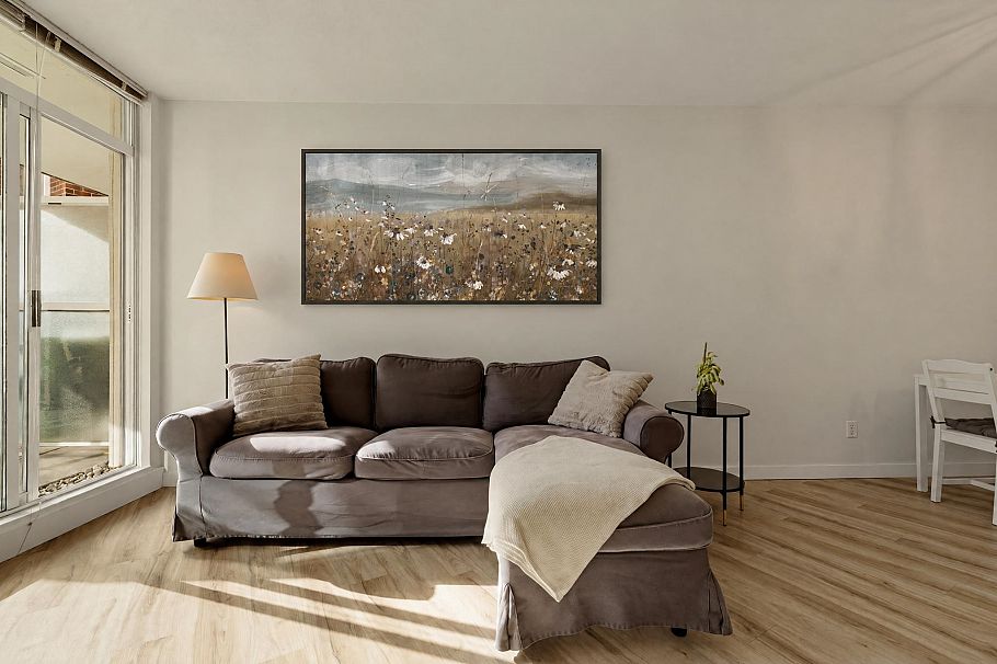 321 4028 Knight Street Vancouver, BC - 2