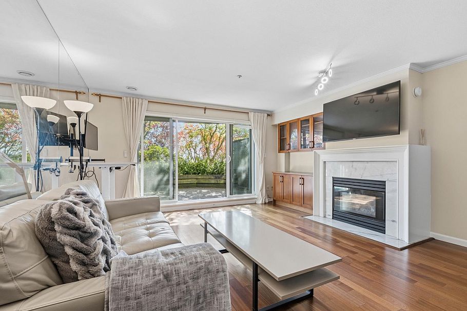 3 2150 SE Marine Drive Vancouver, BC - 5