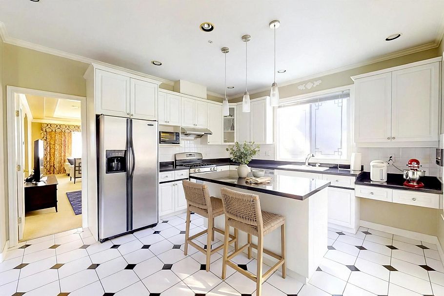 2839 W 42nd Avenue Vancouver, BC - 9