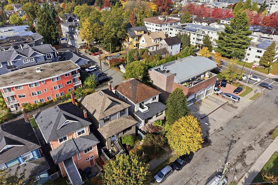 2833 Quebec Street Vancouver, BC - 9