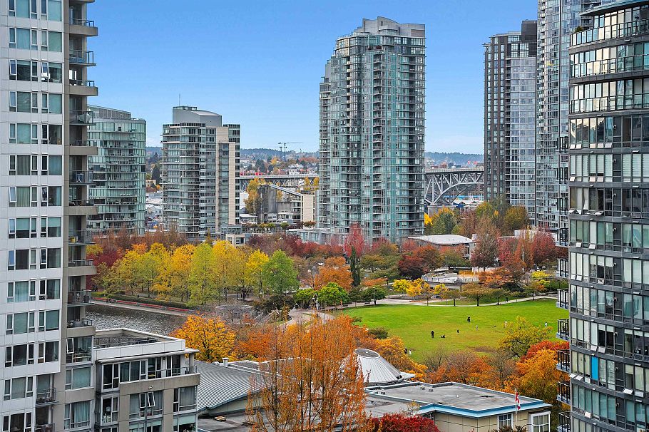 1706 1228 Marinaside Crescent Vancouver, BC - 25