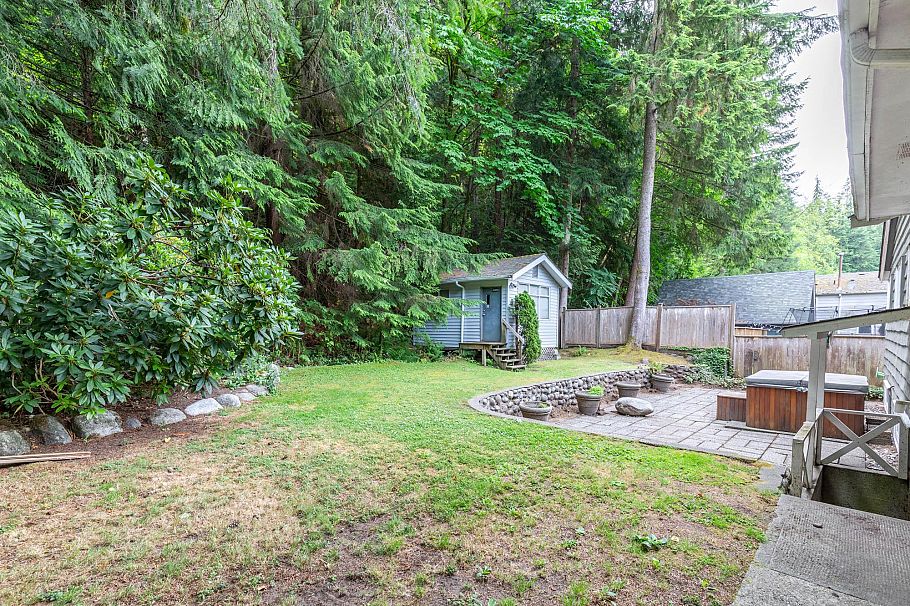 2256 Chapman Way North Vancouver, BC - 31
