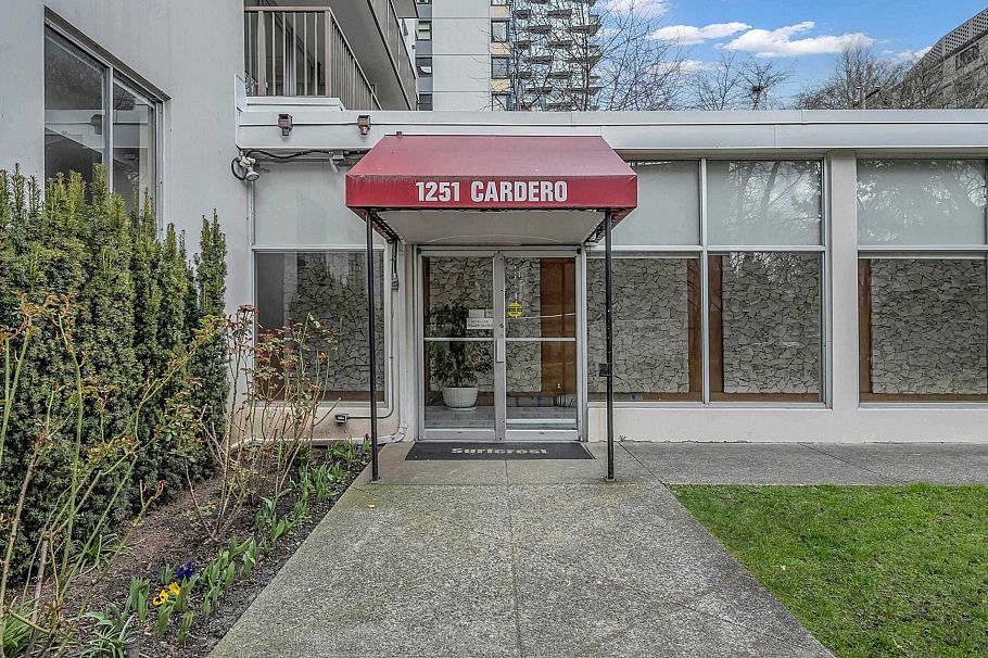 906 1251 Cardero Street Vancouver, BC - 19
