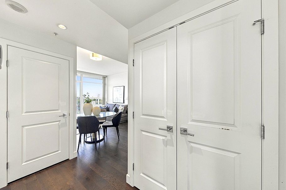 903 6383 Cambie Street Vancouver, BC - 9