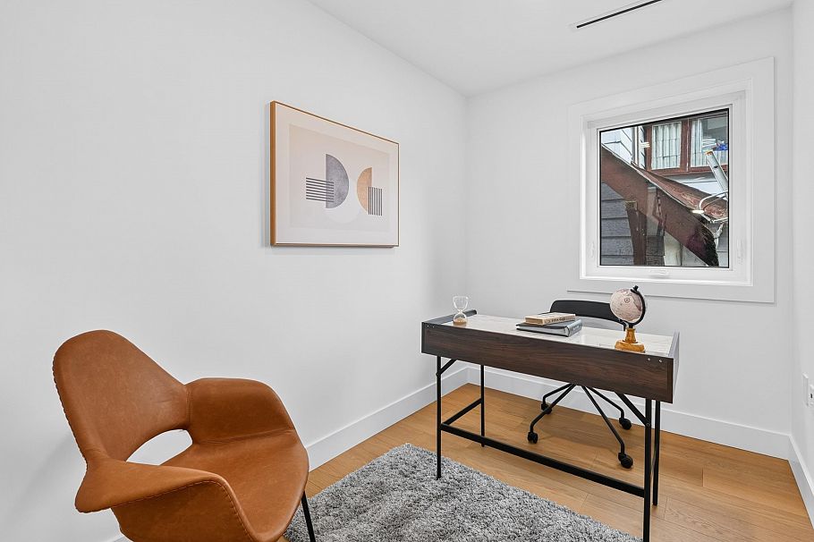 2 950 W 17th Avenue Vancouver, BC - 18