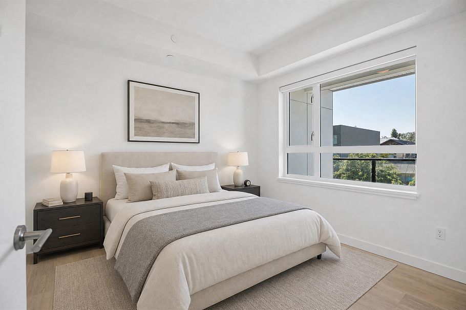 304 1616 Lloyd Avenue North Vancouver, BC - 4