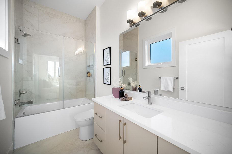 1 1613 E 58th Avenue Vancouver, BC - 7