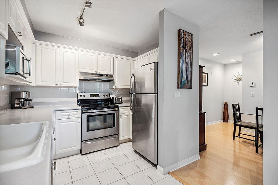 107 1523 Bowser Avenue North Vancouver, BC - 13