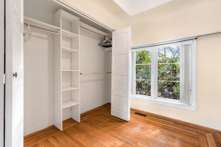 1441 W 49th Avenue Vancouver, BC - 11