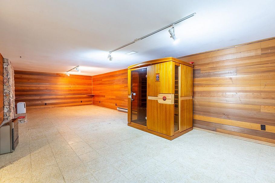 2256 Chapman Way North Vancouver, BC - 29