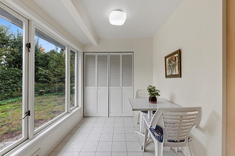 3692 Sunnycrest Drive North Vancouver, BC - 12