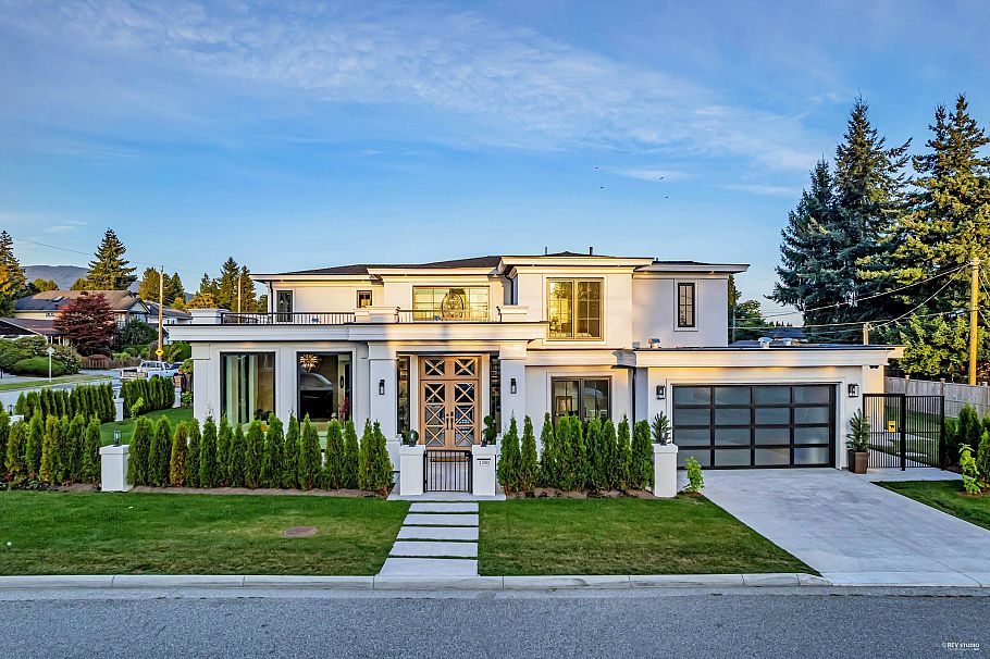1390 Sutherland Avenue North Vancouver, BC - 29