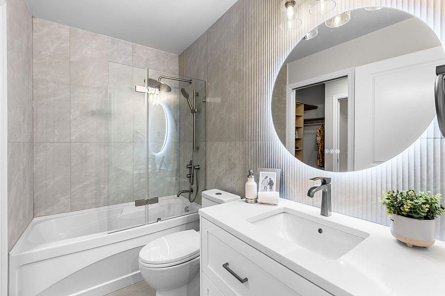 206 3151 Connaught Crescent North Vancouver, BC - 26