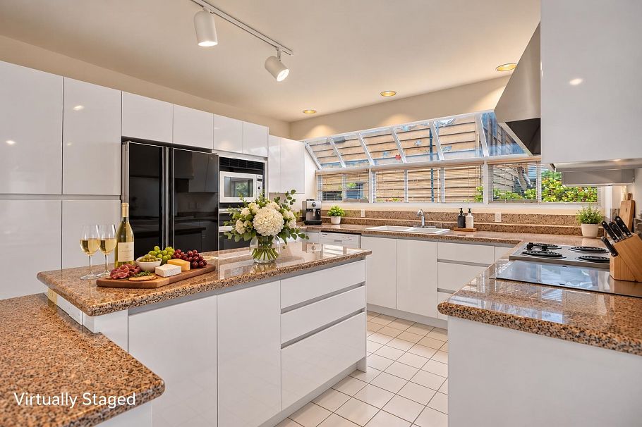 4452 Crown Street Vancouver, BC - 11