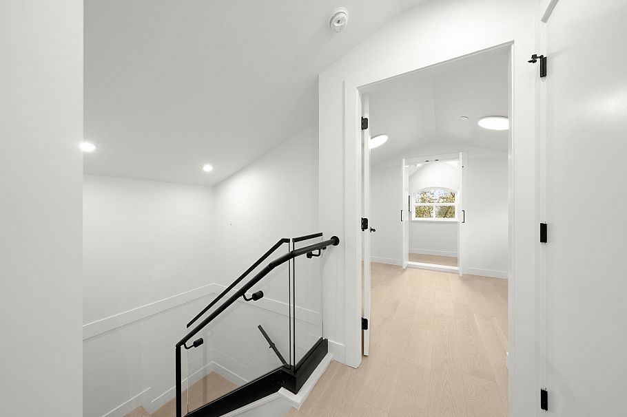 1161 Keefer Street Vancouver, BC - 15