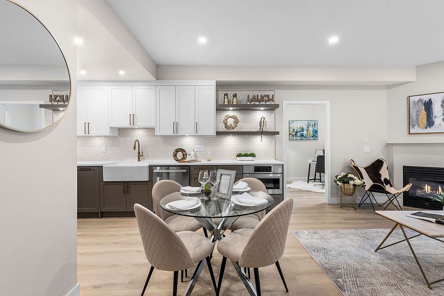 206 3151 Connaught Crescent North Vancouver, BC - 7