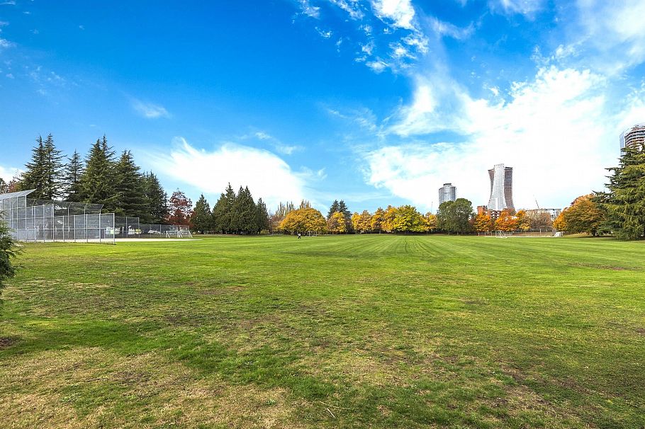 903 6383 Cambie Street Vancouver, BC - 24