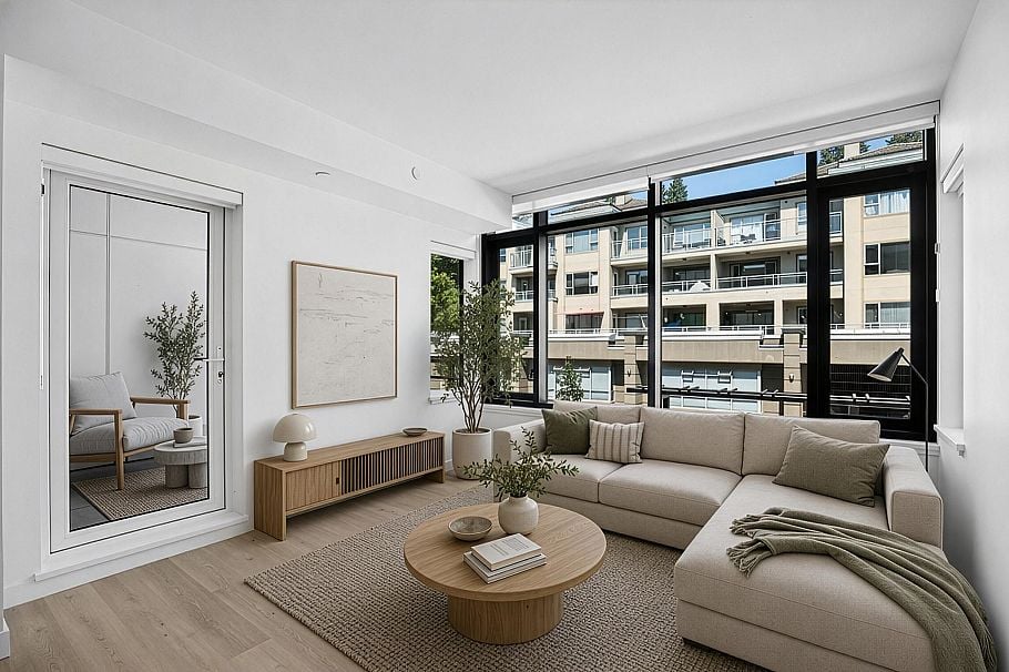 202 1616 Lloyd Avenue North Vancouver, BC - 1