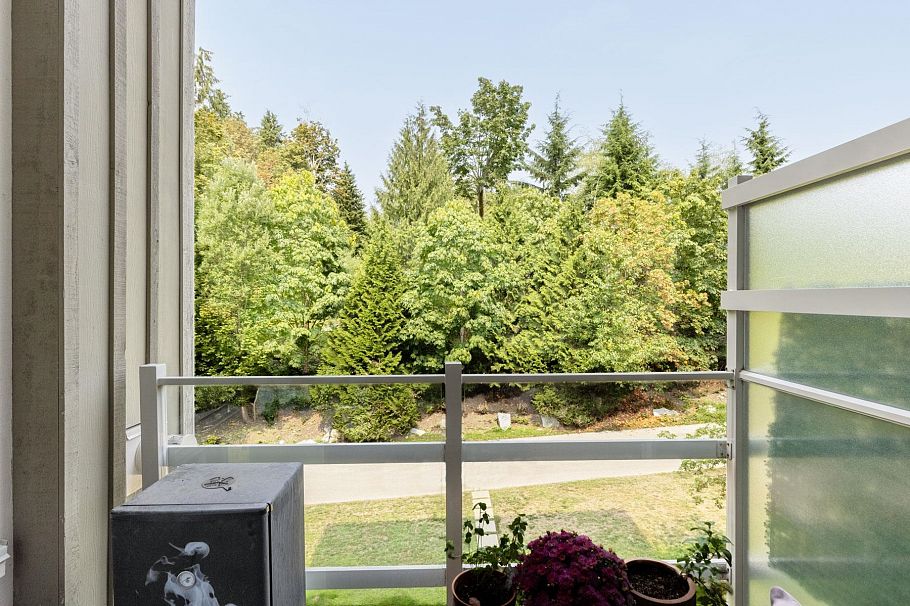 408 560 Ravenwoods Drive North Vancouver, BC - 17