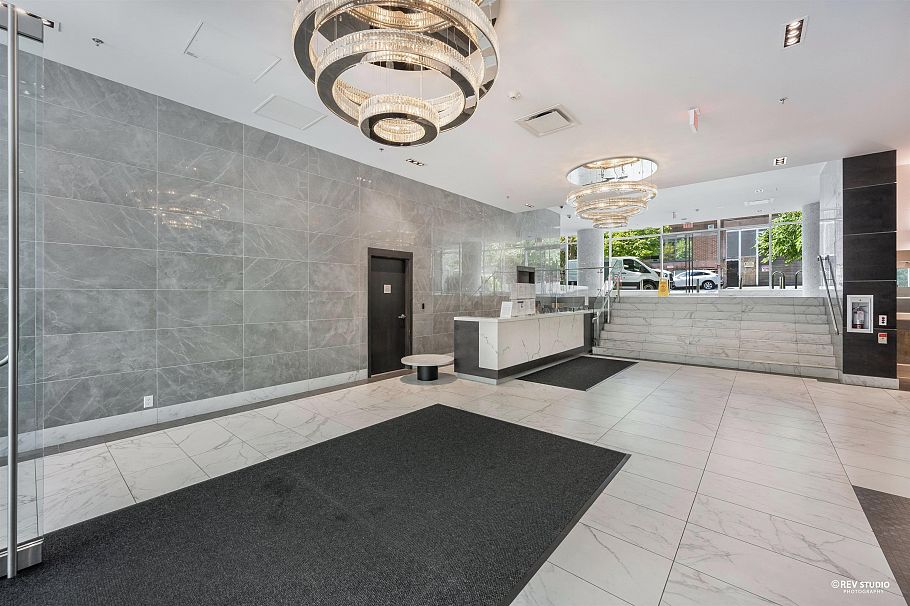 3007 1283 Howe Street Vancouver, BC - 1