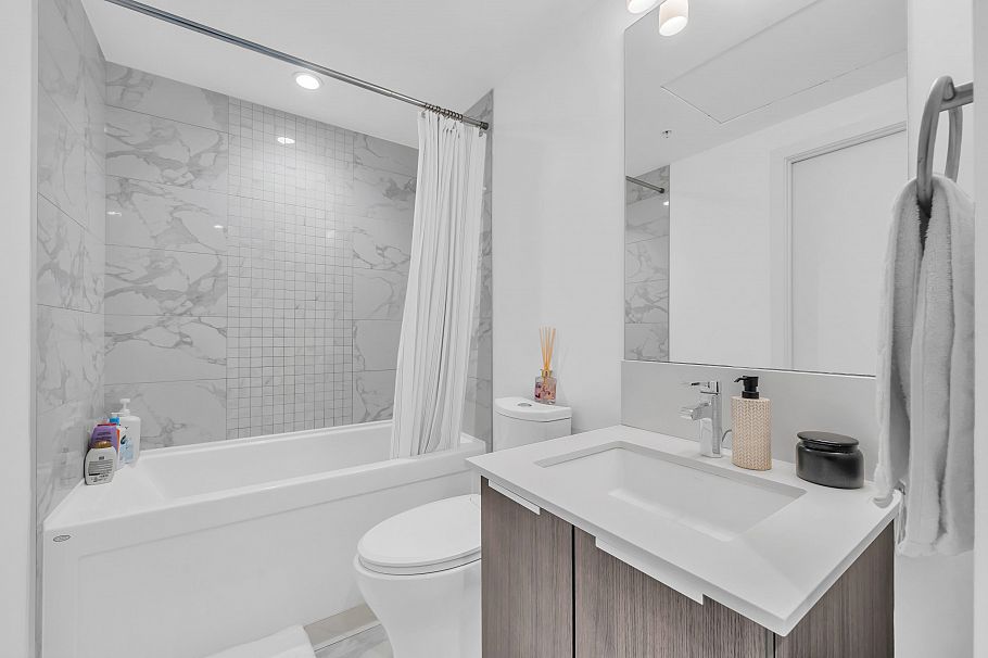 3007 1283 Howe Street Vancouver, BC - 15