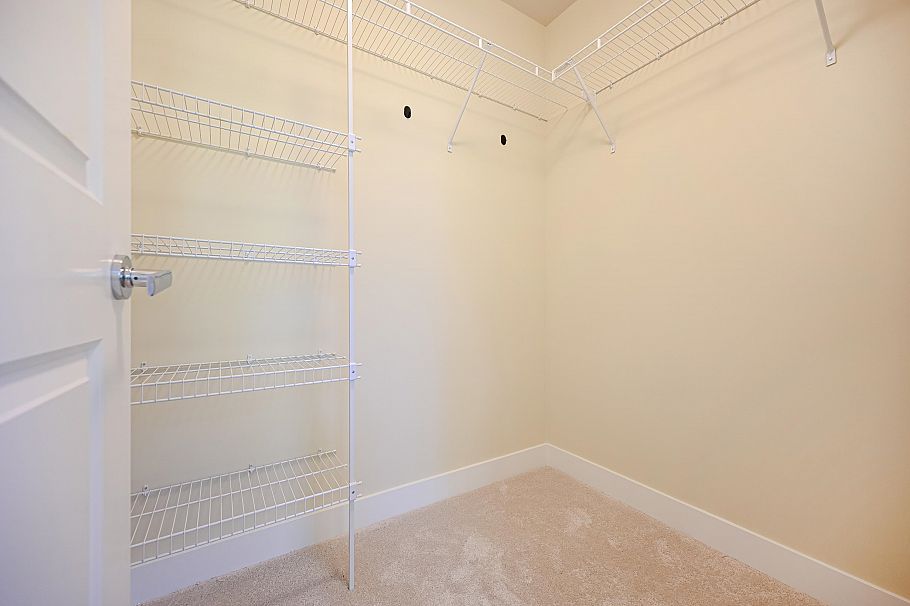607 5728 Berton Avenue Vancouver, BC - 10