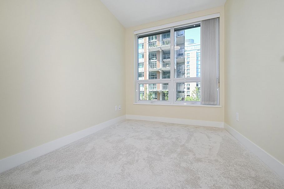 607 5728 Berton Avenue Vancouver, BC - 11