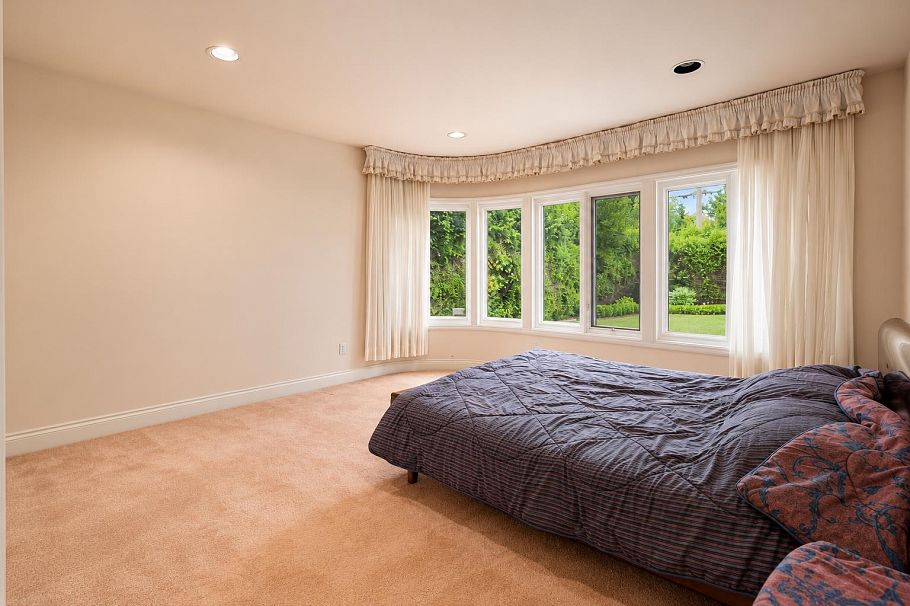 1277 W King Edward Avenue Vancouver, BC - 13