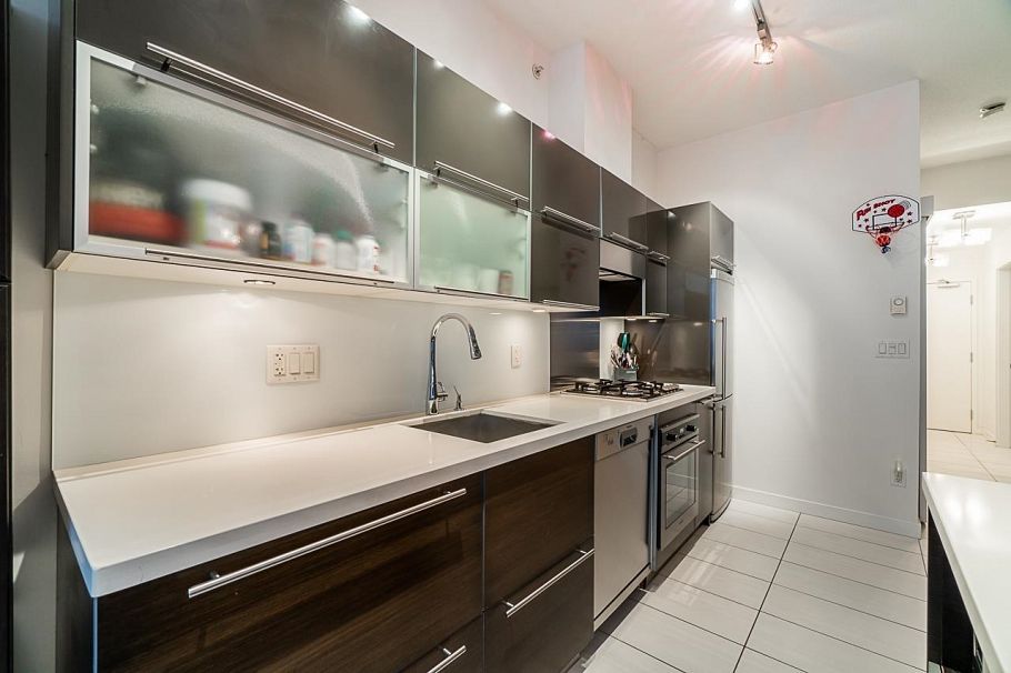 407 1252 Hornby Street Vancouver, BC - 5
