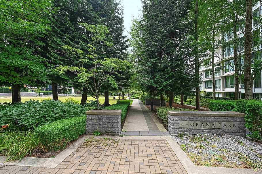 607 5728 Berton Avenue Vancouver, BC - 21