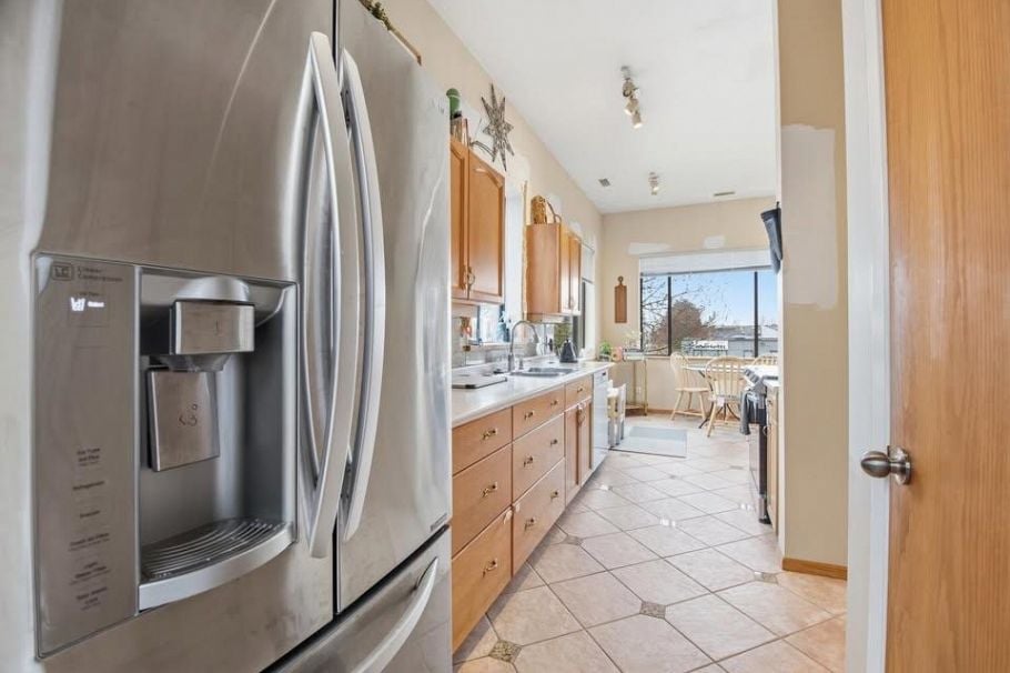 1496 RUPERT STREET, North Vancouver BC V7J 1E9 North Vancouver, BC - 3