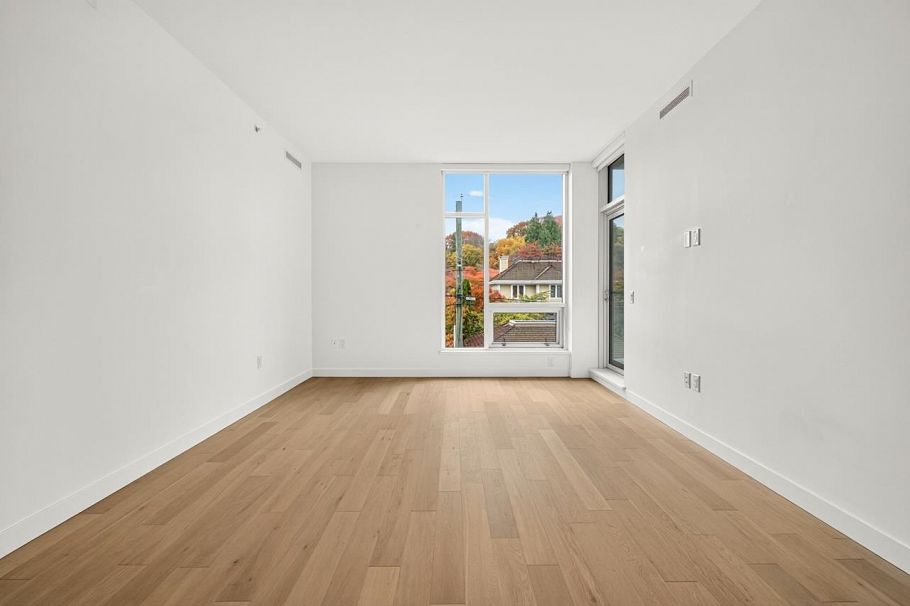 307 4988 Cambie Street Vancouver, BC - 9