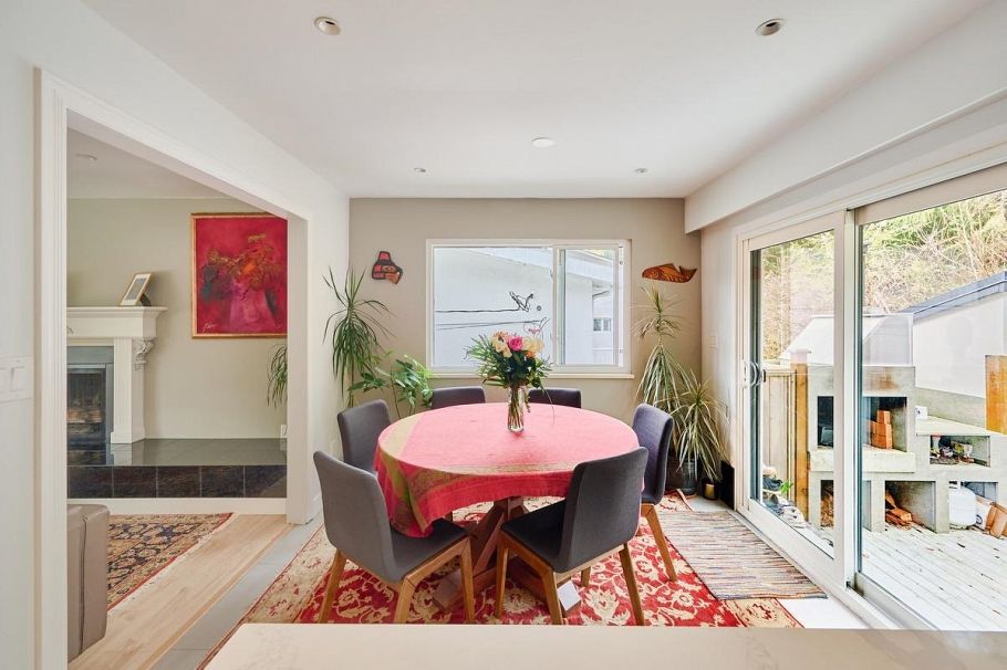 809 Seymour Boulevard North Vancouver, BC - 8
