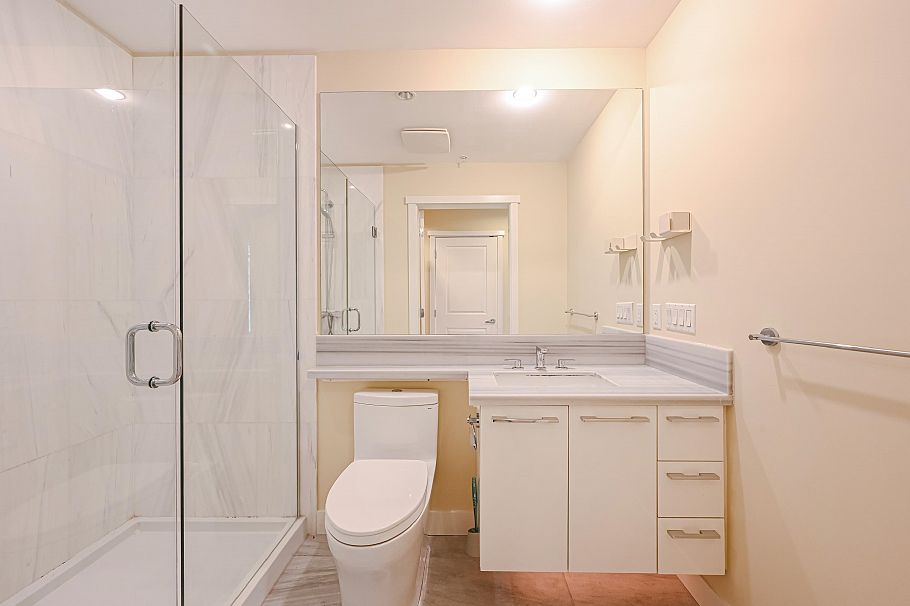 607 5728 Berton Avenue Vancouver, BC - 12