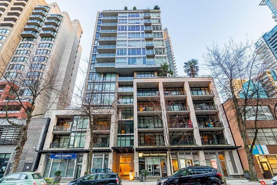 407 1252 Hornby Street Vancouver, BC - 1