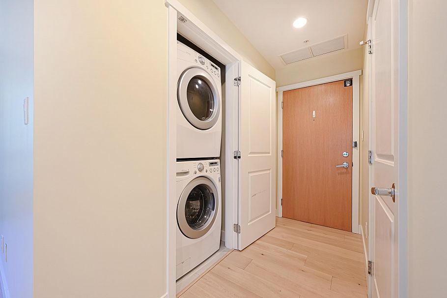 607 5728 Berton Avenue Vancouver, BC - 13