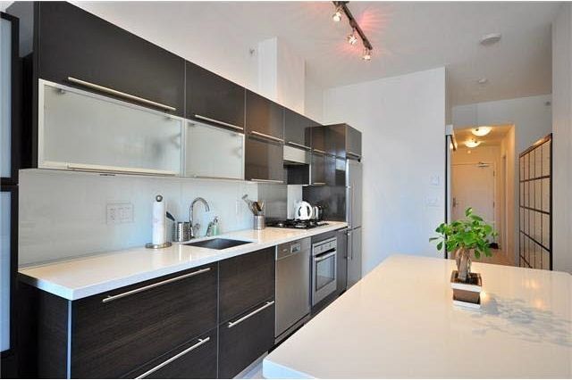 407 1252 Hornby Street Vancouver, BC - 6