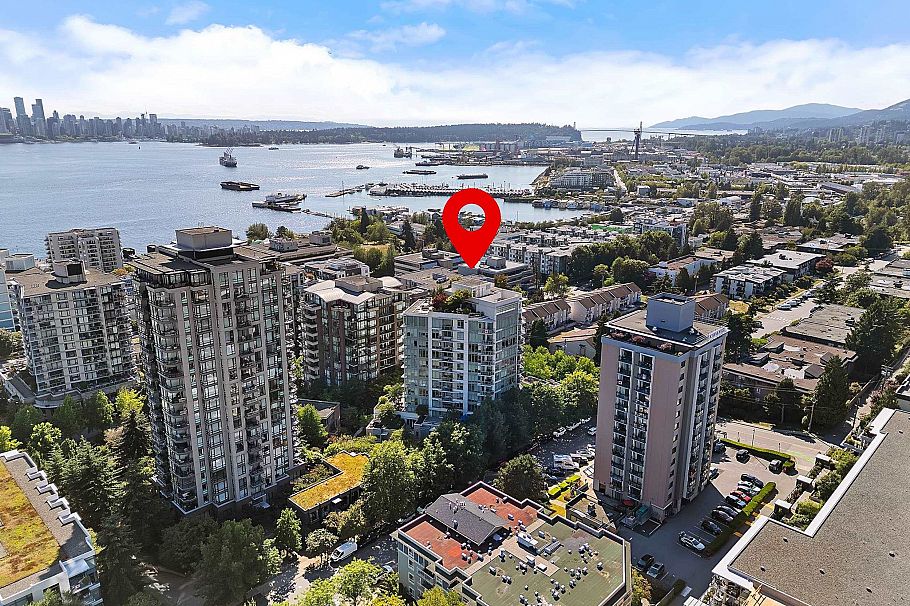 907 175 W 2nd Street North Vancouver, BC - 25